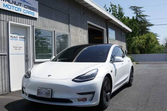 TESLA MODEL 3 2020 5YJ3E1EBXLF650717 image TESLA MODEL 3 2020 5YJ3E1EBXLF650717 image